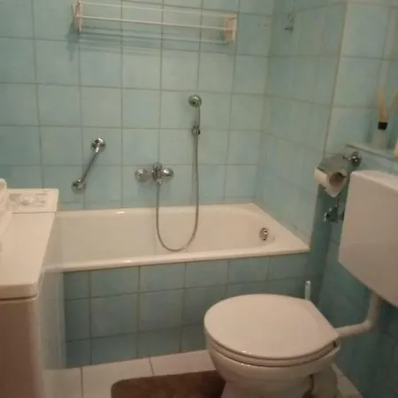 кleine Gemutliche Im Zentrum Von Appartement *
