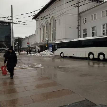 кleine Gemutliche Im Zentrum Von Salzburg